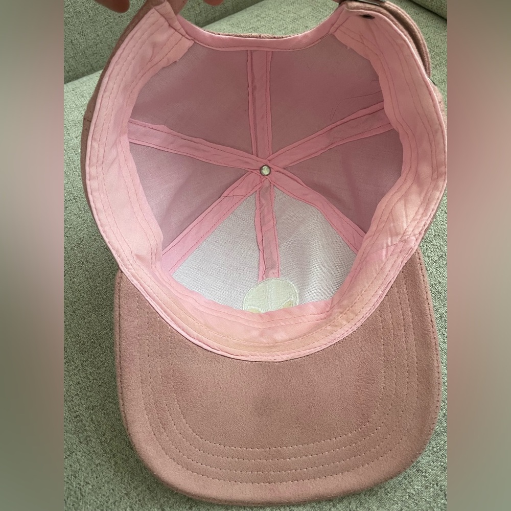 Pink Alien hat - Picture 4 of 4